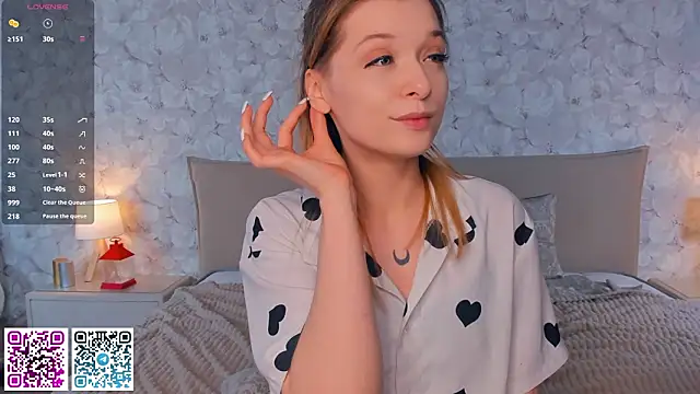 CleopatraHabibi online show from 03-29-26, 07:10