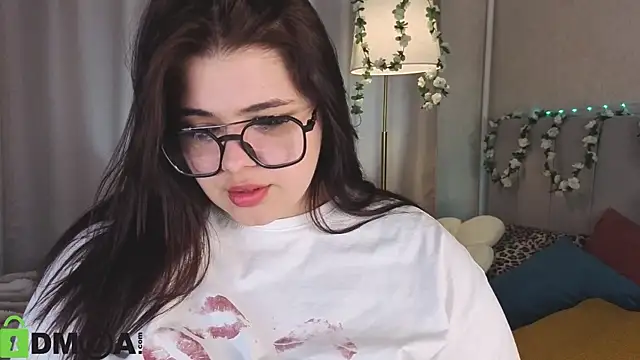 Annet Nel1son online show from 05-20-26, 02:08