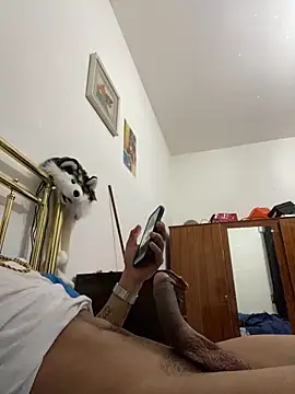 Snapshot of la_popoluard0 chatting on 02-21-26, 08:22 la popoluard0 online show from 02-21-26, 08:22