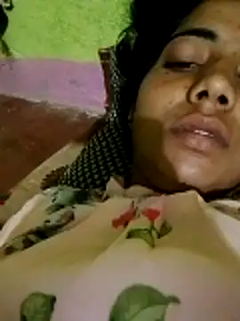 wifedesi7050 online show from 03-24-26, 10:43