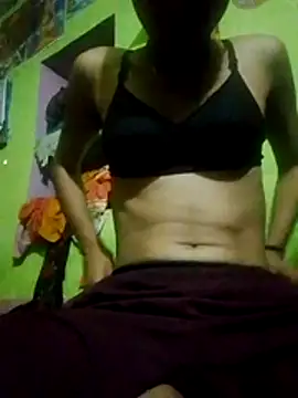 Snapshot of wifedesi7050 chatting on 05-25-26, 05:11 wifedesi7050 online show from 05-25-26, 05:11