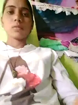 wifedesi7050 online show from 03-11-26, 08:19