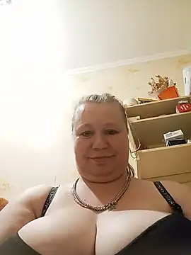 KiraStanton online show from 06-19-26, 11:31