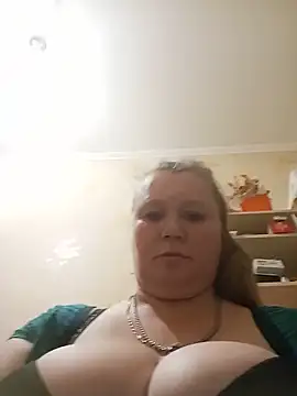 KiraStanton online show from 06-09-26, 11:17