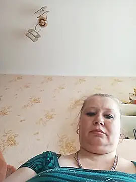 KiraStanton online show from 07-09-26, 01:43