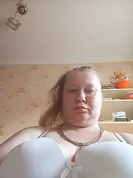 KiraStanton online show from 05-26-26, 05:11