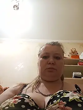 KiraStanton online show from 06-15-26, 11:59