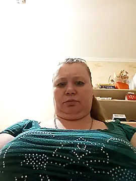 KiraStanton online show from 05-10-26, 08:33