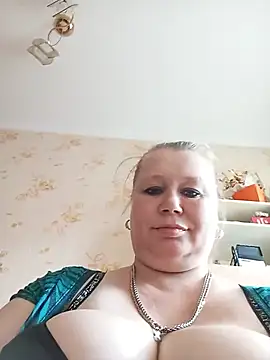 KiraStanton online show from 07-06-26, 02:02