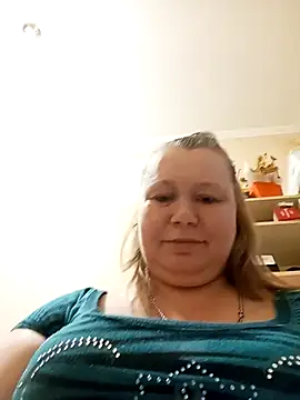 KiraStanton online show from 04-24-26, 05:15