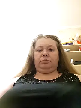 KiraStanton online show from 04-03-26, 06:47