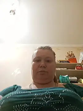KiraStanton online show from 06-01-26, 08:41