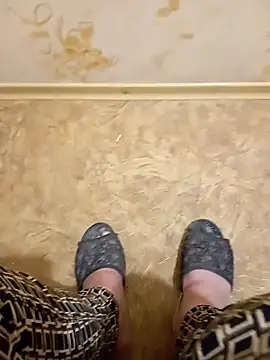 KiraStanton online show from 04-16-26, 09:39