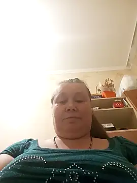 KiraStanton online show from 04-29-26, 06:58