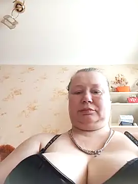 KiraStanton online show from 06-15-26, 10:59
