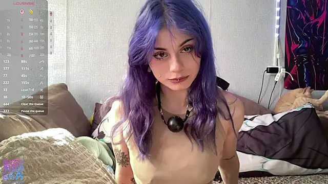 Emmibrilson online show from 06-12-26, 12:47