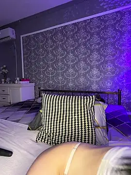 Olivia Noor online show from 03-29-26, 06:42