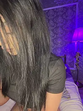 Olivia Noor online show from 04-03-26, 12:28