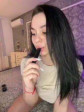 Olivia Noor online show from 03-12-26, 11:20