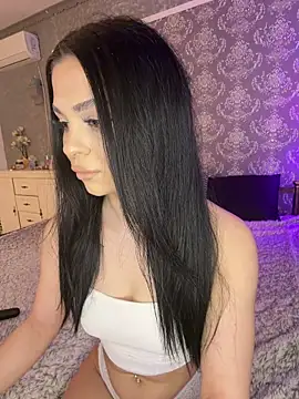 Olivia Noor online show from 03-16-26, 09:39