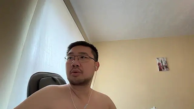 Snapshot of jasonryu2025 chatting on 02-22-26, 12:51 jasonryu2025 online show from 02-22-26, 12:51