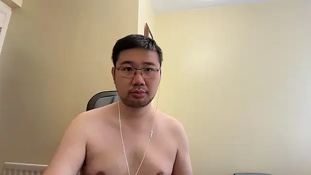 Snapshot of jasonryu2025 chatting on 05-26-26, 10:35 jasonryu2025 online show from 05-26-26, 10:35