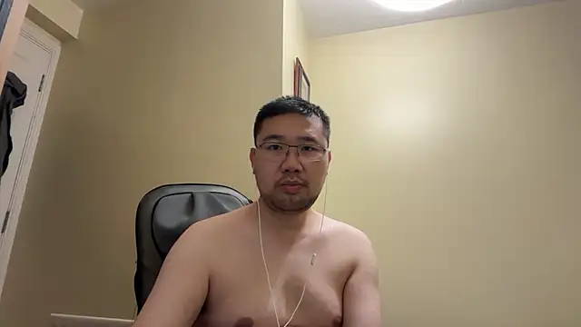 Snapshot of jasonryu2025 chatting on 05-27-26, 09:33 jasonryu2025 online show from 05-27-26, 09:33