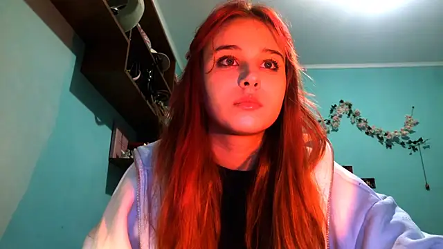 LolaBun online show from 04-28-26, 08:02