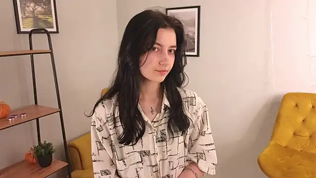 Lilian Merf online show from 03-28-26, 08:15