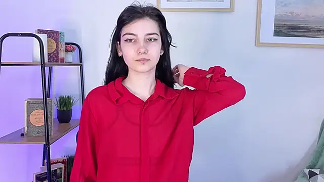 Lilian Merf online show from 03-31-26, 08:27