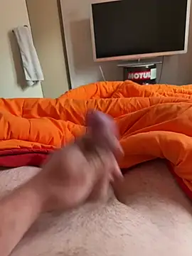 foudesexe23 online show from 04-11-26, 06:10