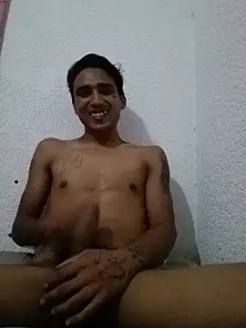 reyesx4 online show from 06-19-26, 02:17