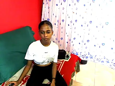 indianvixen02 online show from 04-03-26, 04:24