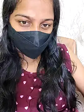 Shaliniqueen online show from 06-18-26, 12:43