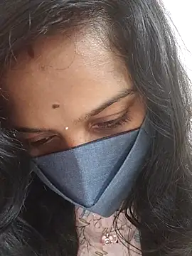 Shaliniqueen online show from 07-07-26, 12:20
