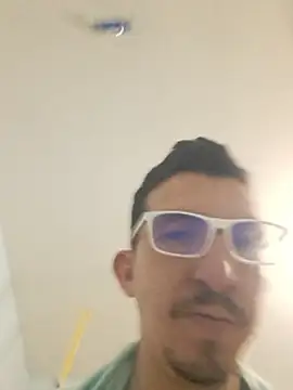 ANDYBLAKEE2025 online show from 04-29-26, 01:32