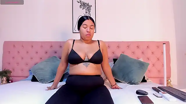 ZeynepYilmaz online show from 03-23-26, 03:39