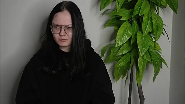 LeBrindza online show from 02-21-26, 01:24