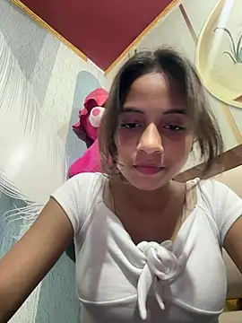 Snapshot of its_anuuu chatting on 02-26-26, 09:04 its anuuu online show from 02-26-26, 09:04