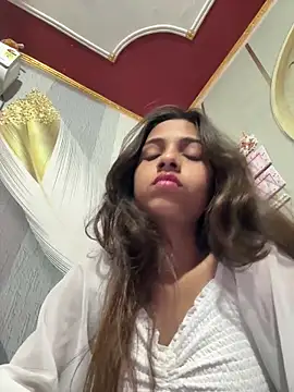 Snapshot of its_anuuu chatting on 02-26-26, 08:36 its anuuu online show from 02-26-26, 08:36