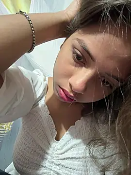 Snapshot of its_anuuu chatting on 02-28-26, 02:44 its anuuu online show from 02-28-26, 02:44