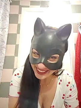 halii21 online show from 06-04-26, 07:02