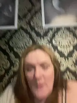 Snapshot of Busty-GilfQuinn chatting on 02-20-26, 06:54 Busty-GilfQuinn online show from 02-20-26, 06:54