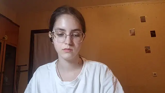 Katelemon online show from 07-06-26, 01:18