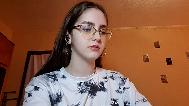 Katelemon online show from 03-07-26, 12:21