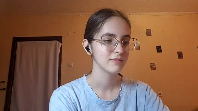Katelemon online show from 07-05-26, 02:24
