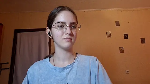 Katelemon online show from 06-14-26, 02:07