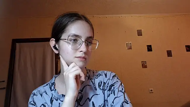Katelemon online show from 06-24-26, 02:26