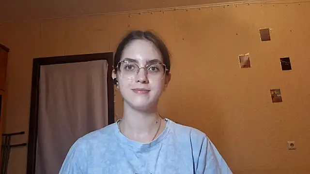 Katelemon online show from 05-27-26, 01:29