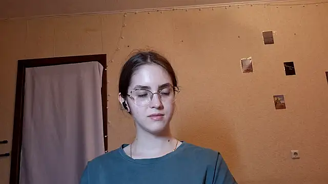 Katelemon online show from 06-03-26, 02:33